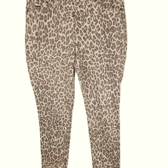 Nine West Jeans,  Women's Gramercy skinny Ankle jeans, size 10 - Picture 8 of 9